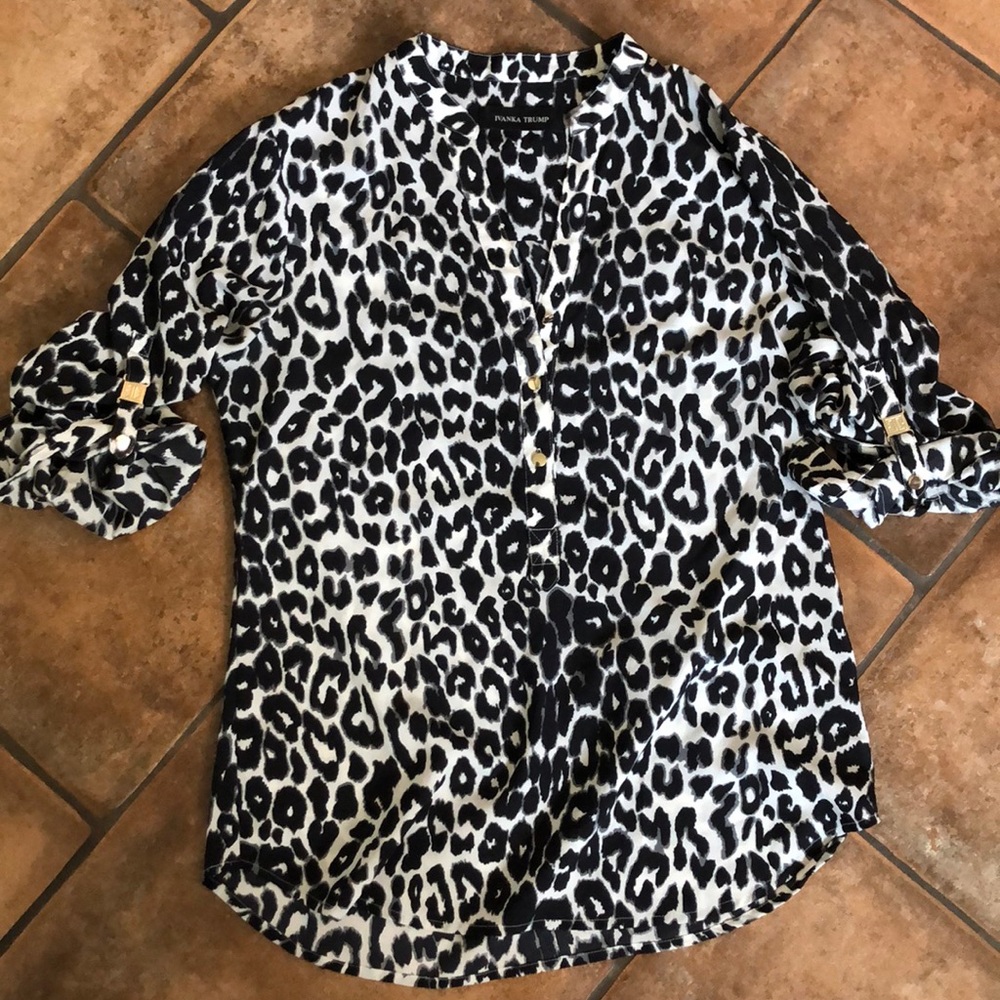 Ivanka Trump Leopard Top with Gold details - Small
